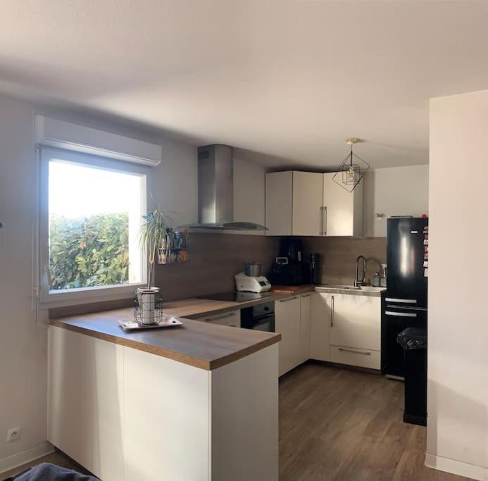 T3 Rez De Jardin, Piscine Appartement *